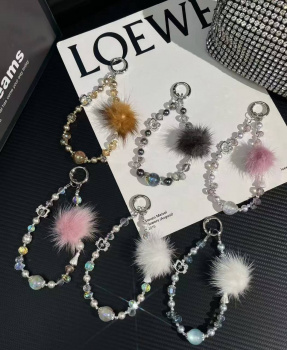 Брелок-подвеска арт. 209388 Меховой мини-шарик-бусина 1 шт цвета микс в пак.